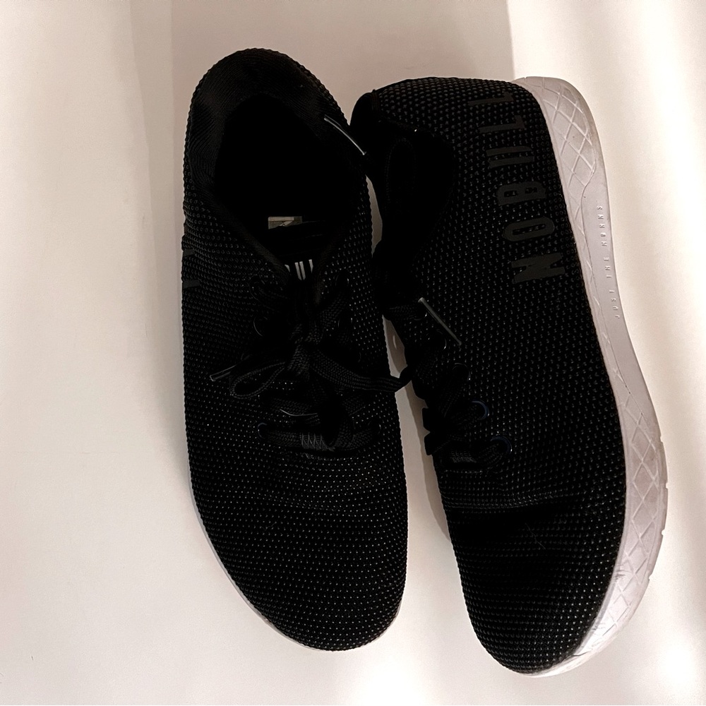 NOBULL Womens Size 8 Training Sneakers